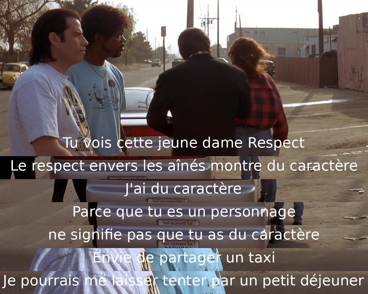 Deux personnages discutent du respect envers les aînés, affirmant que cela démontre du caractère. L'un d'eux exprime l'importance de ne pas confondre être un personnage avec avoir du caractère. Ils envisagent de partager un taxi et peut-être prendre un petit déjeuner ensemble.